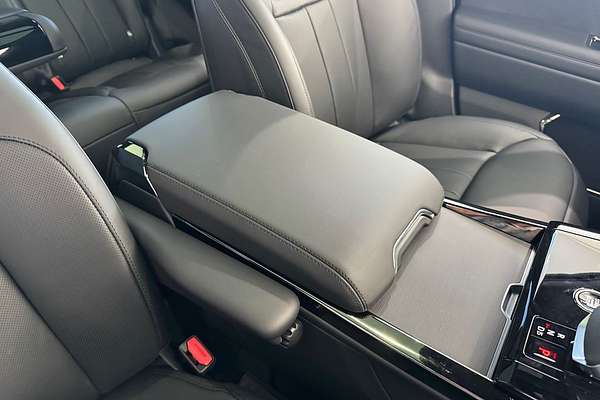 2025 Land Rover Range Rover Sport D300 Dynamic SE L461