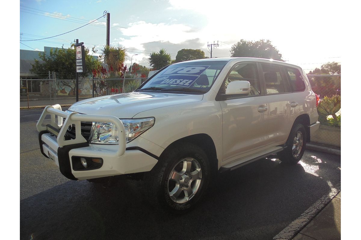2012 Toyota Landcruiser GXL VDJ200R