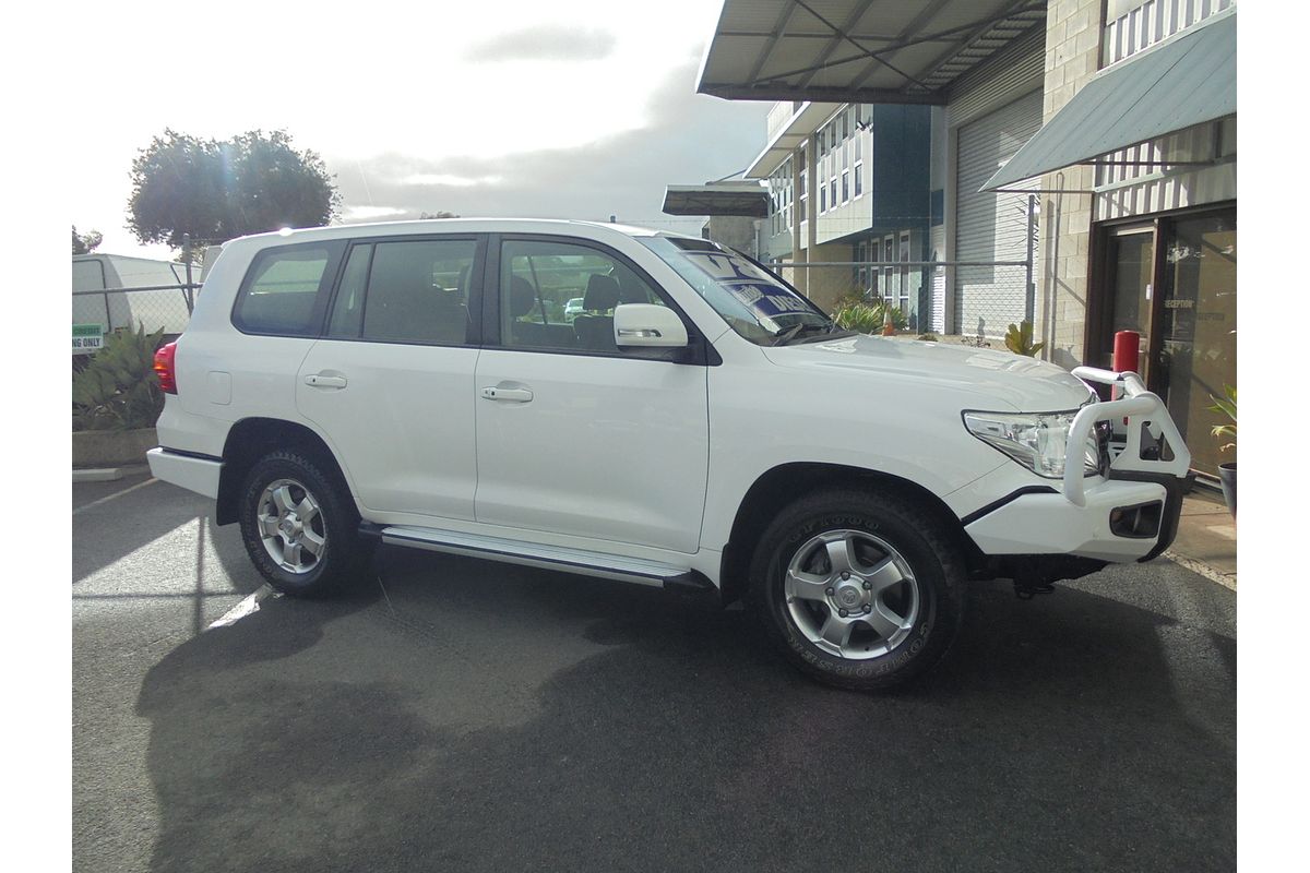 2012 Toyota Landcruiser GXL VDJ200R