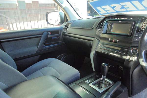 2012 Toyota Landcruiser GXL VDJ200R