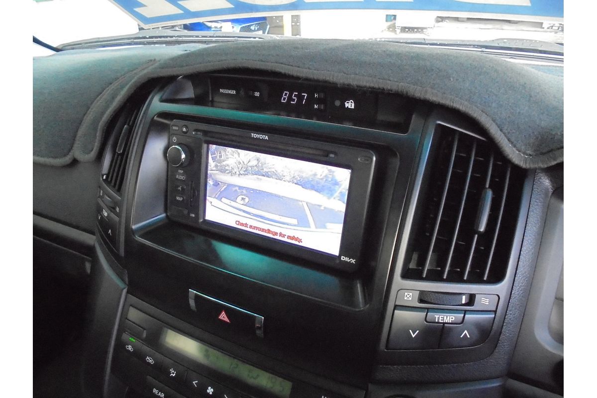 2012 Toyota Landcruiser GXL VDJ200R