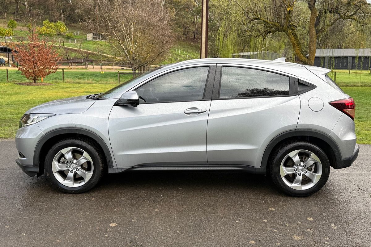 2016 Honda HR-V VTi-S