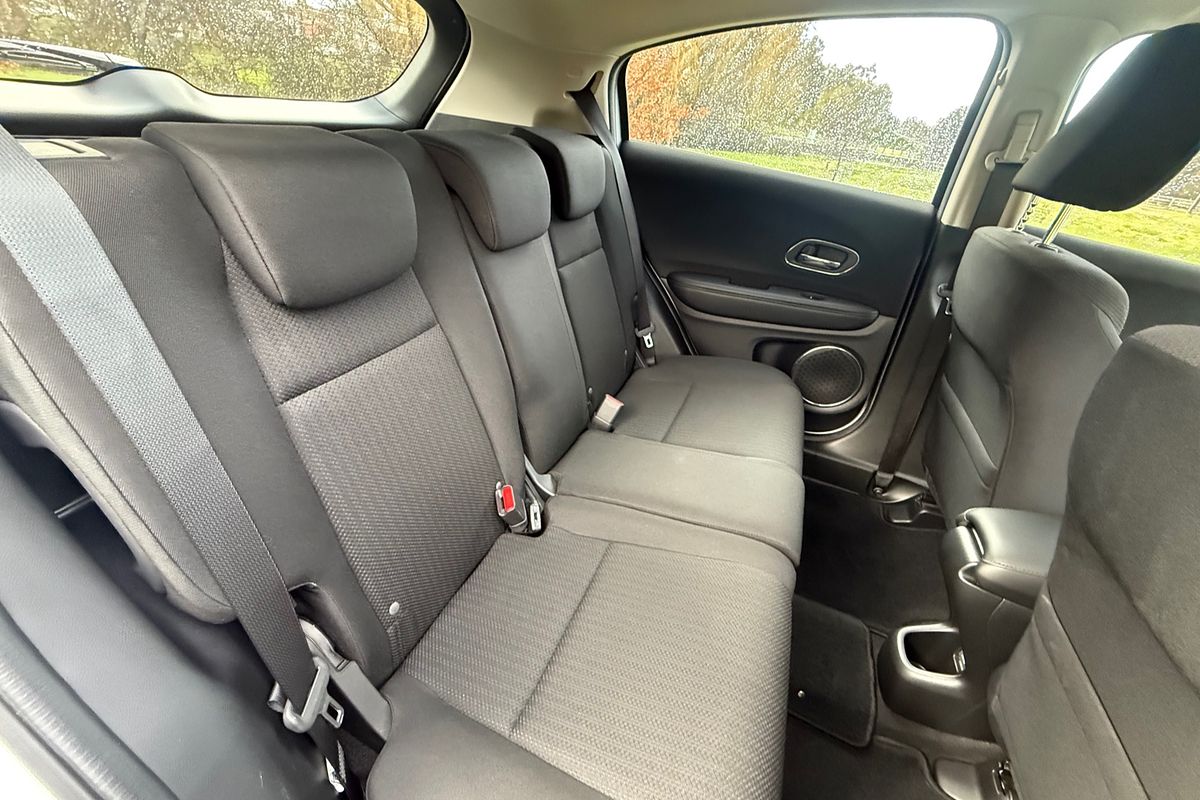 2016 Honda HR-V VTi-S