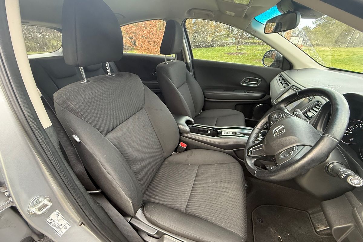 2016 Honda HR-V VTi-S