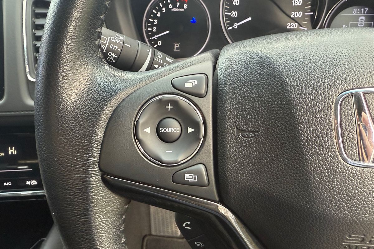 2016 Honda HR-V VTi-S