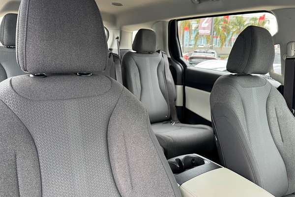 2021 Kia Carnival S KA4