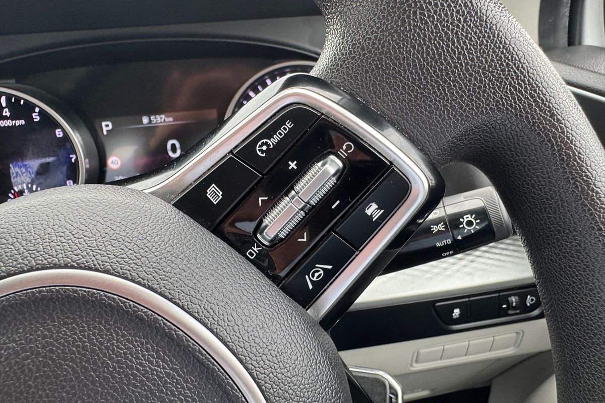 2021 Kia Carnival S KA4