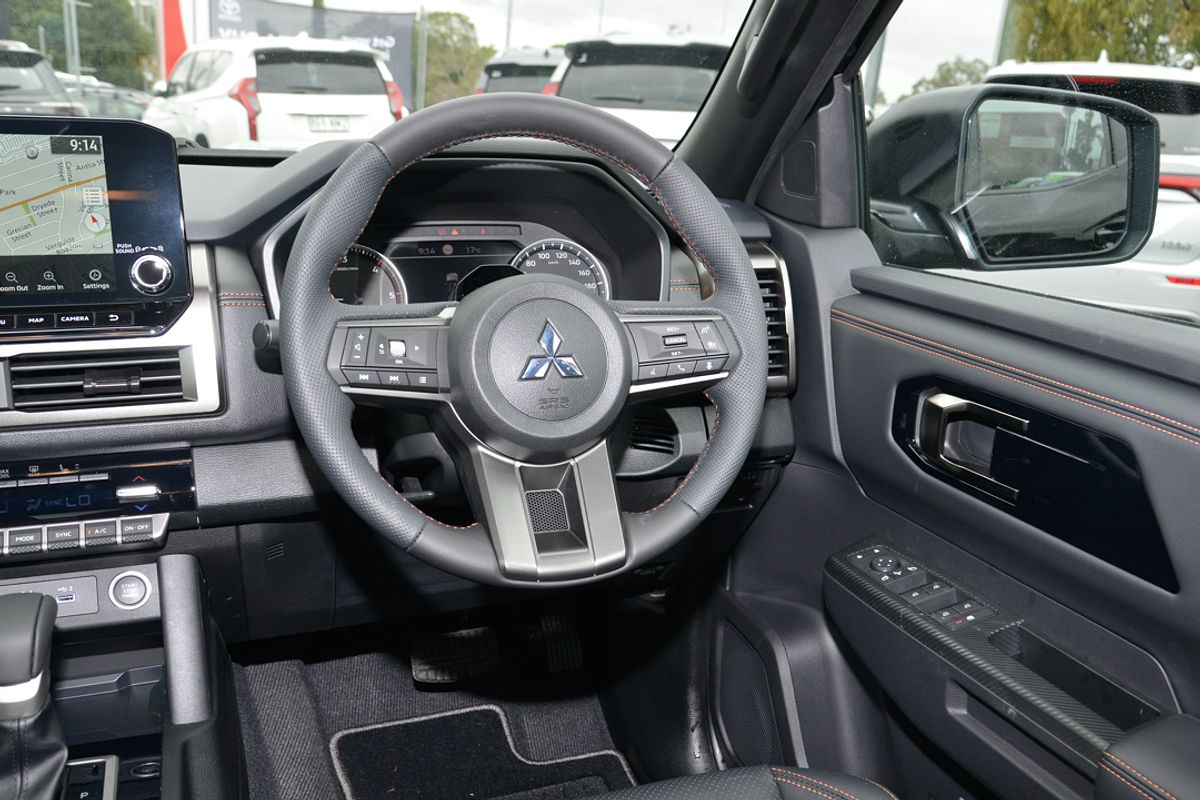 2025 Mitsubishi Triton GSR MV 4X4