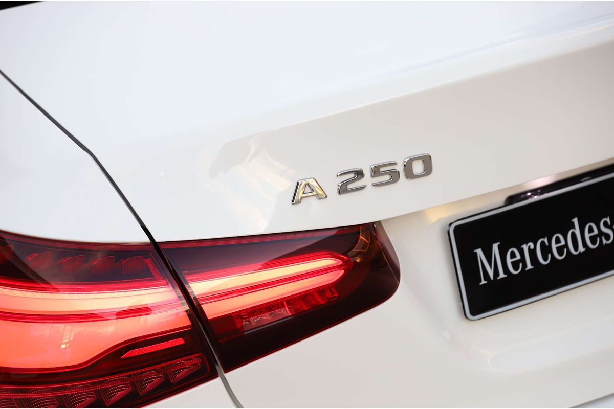 2023 Mercedes-Benz A-Class A250 V177