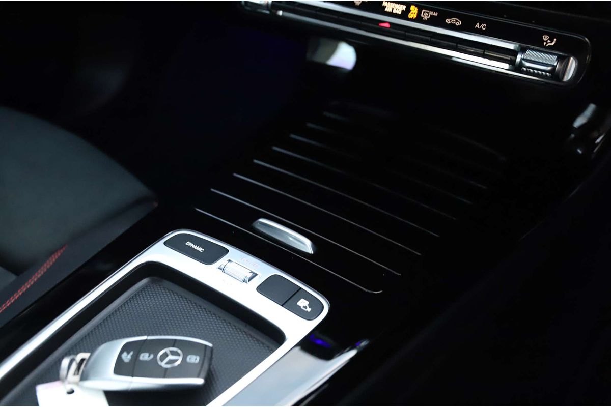 2023 Mercedes-Benz A-Class A250 V177