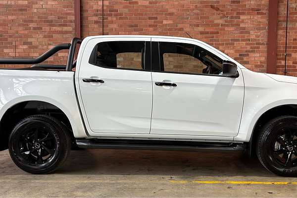 2025 Isuzu D-MAX X-RIDER 4X4