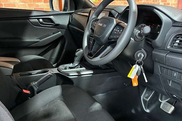 2025 Isuzu D-MAX X-RIDER 4X4