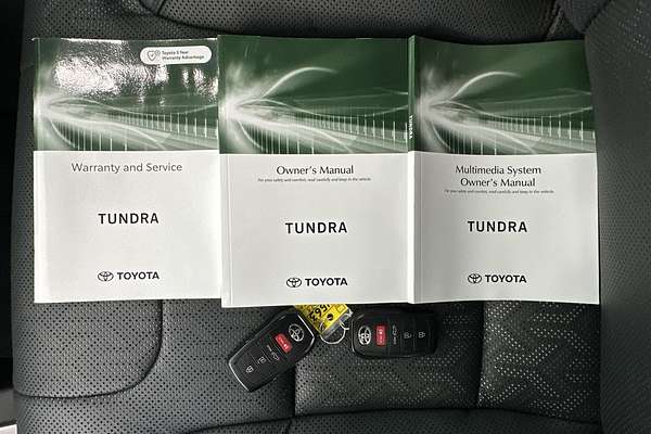 2024 Toyota Tundra Limited VXKH75L 4X4