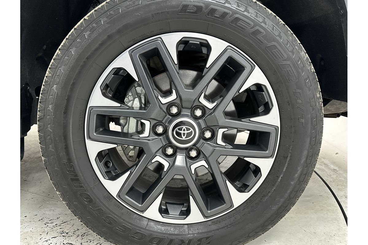 2024 Toyota Tundra Limited VXKH75L 4X4