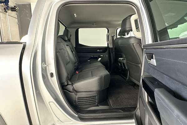 2024 Toyota Tundra Limited VXKH75L 4X4