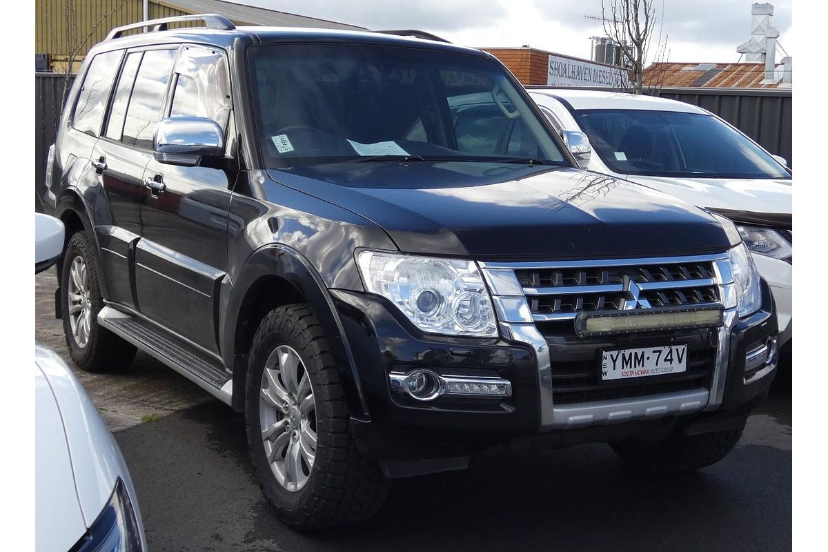 2018 Mitsubishi Pajero GLS NX