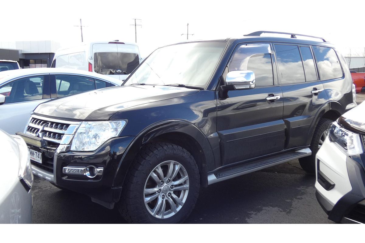 2018 Mitsubishi Pajero GLS NX