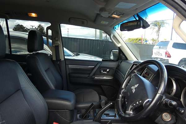 2018 Mitsubishi Pajero GLS NX