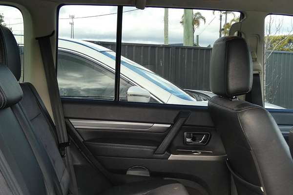 2018 Mitsubishi Pajero GLS NX