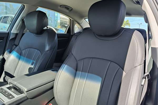 2019 Genesis G80 3.8 Ultimate DH