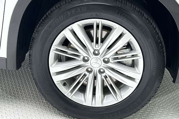 2022 Mitsubishi Outlander ES ZM