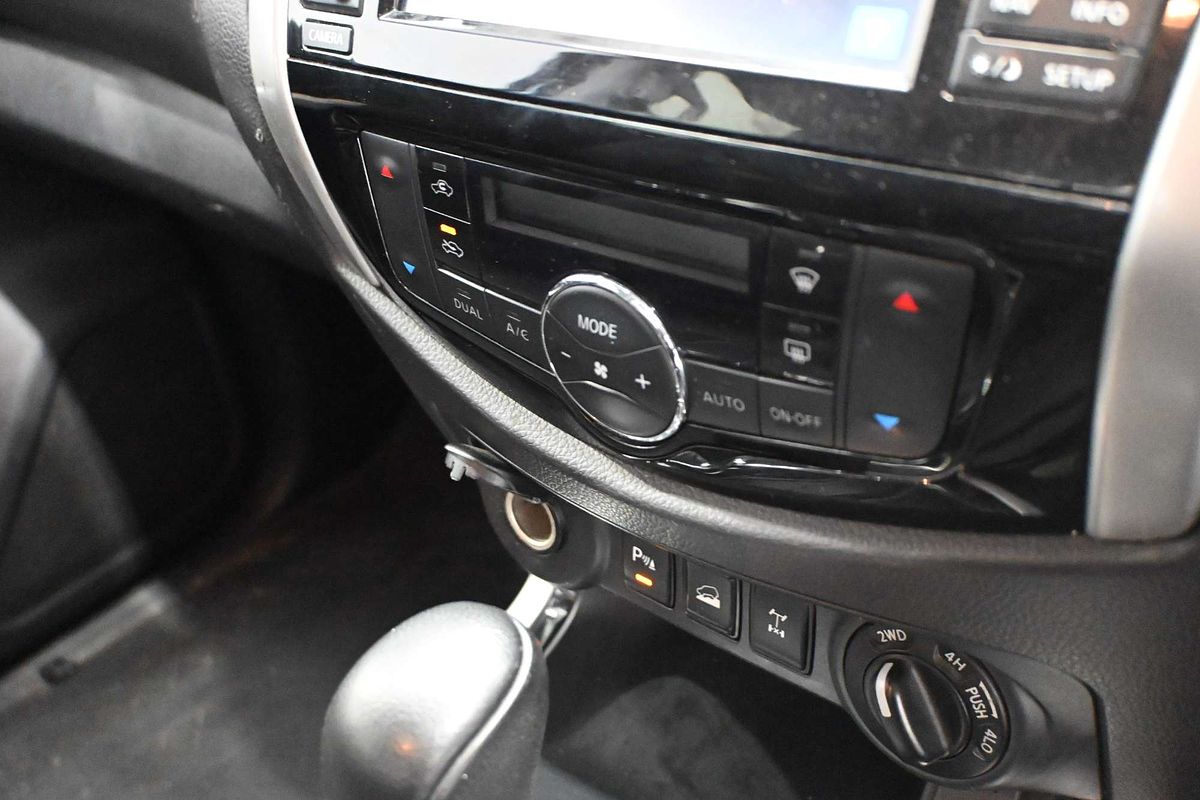 2019 Nissan Navara ST-X D23 Series 3 4X4