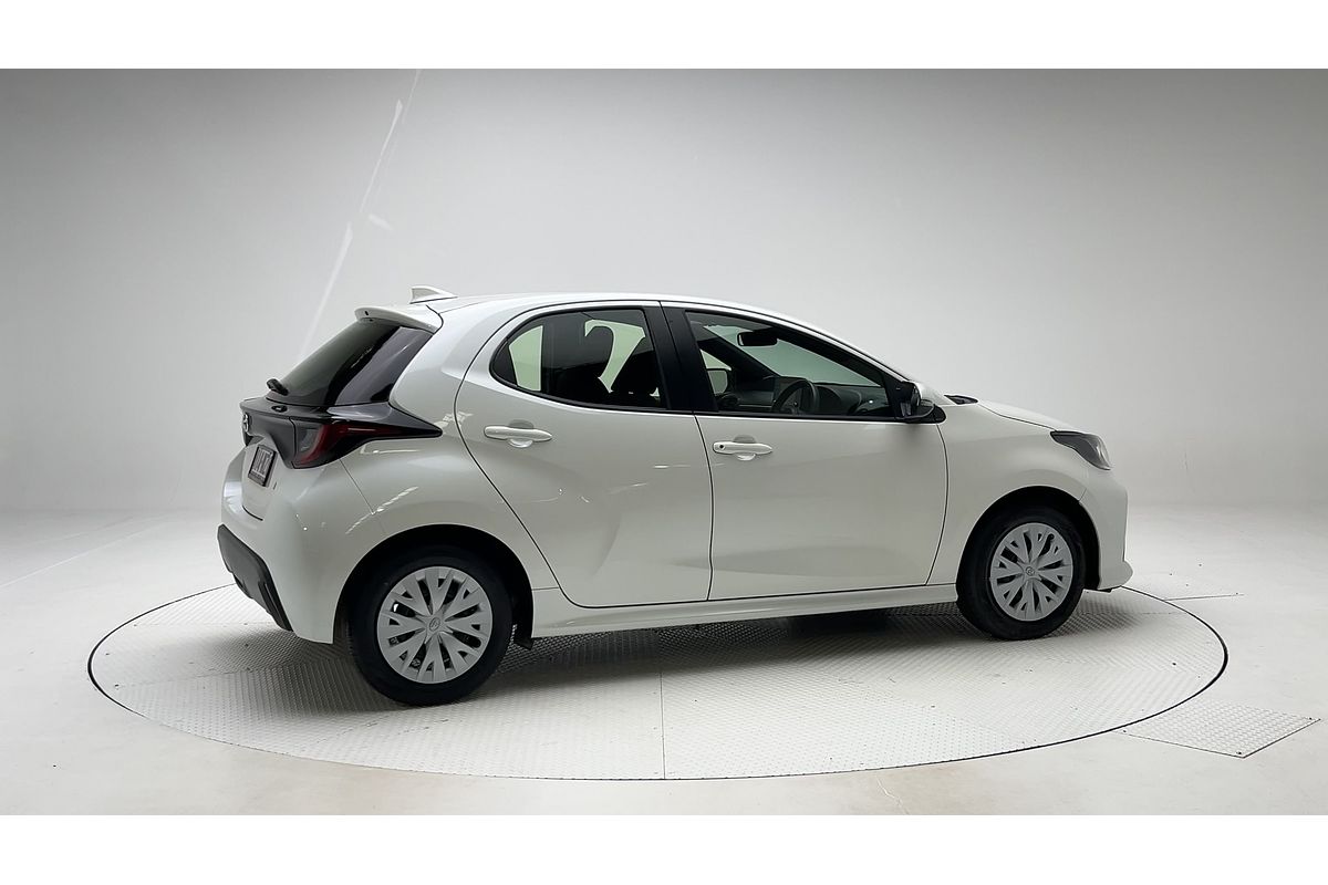 2022 Toyota Yaris Ascent Sport MXPA10R