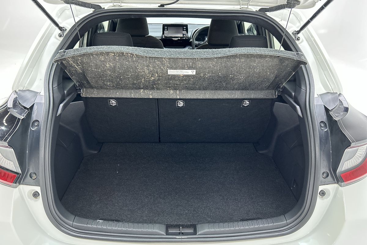 2022 Toyota Yaris Ascent Sport MXPA10R