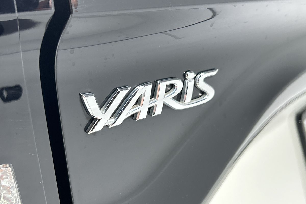 2022 Toyota Yaris Ascent Sport MXPA10R