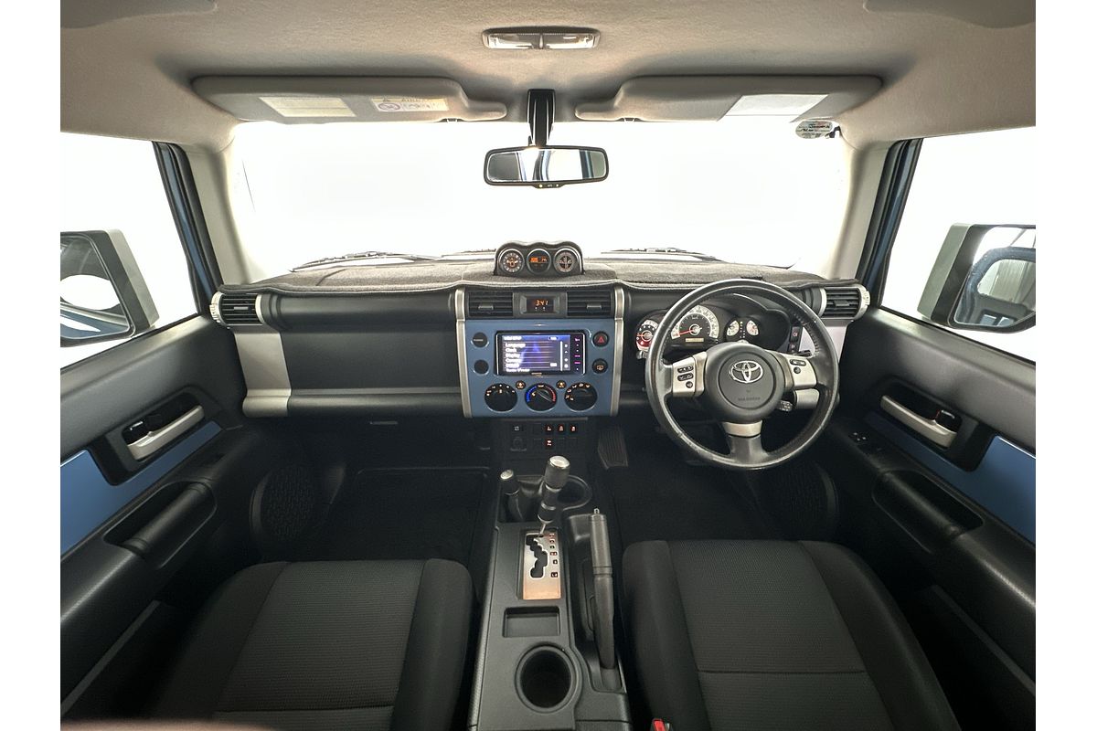 2012 Toyota FJ Cruiser GSJ15R
