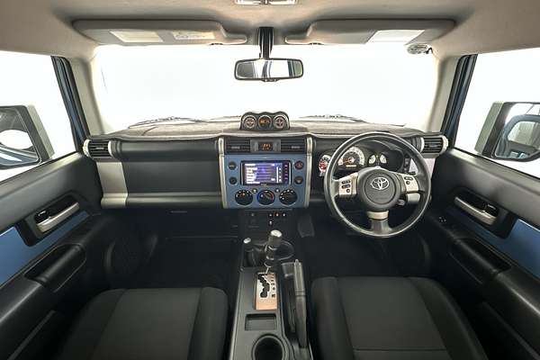 2012 Toyota FJ Cruiser GSJ15R