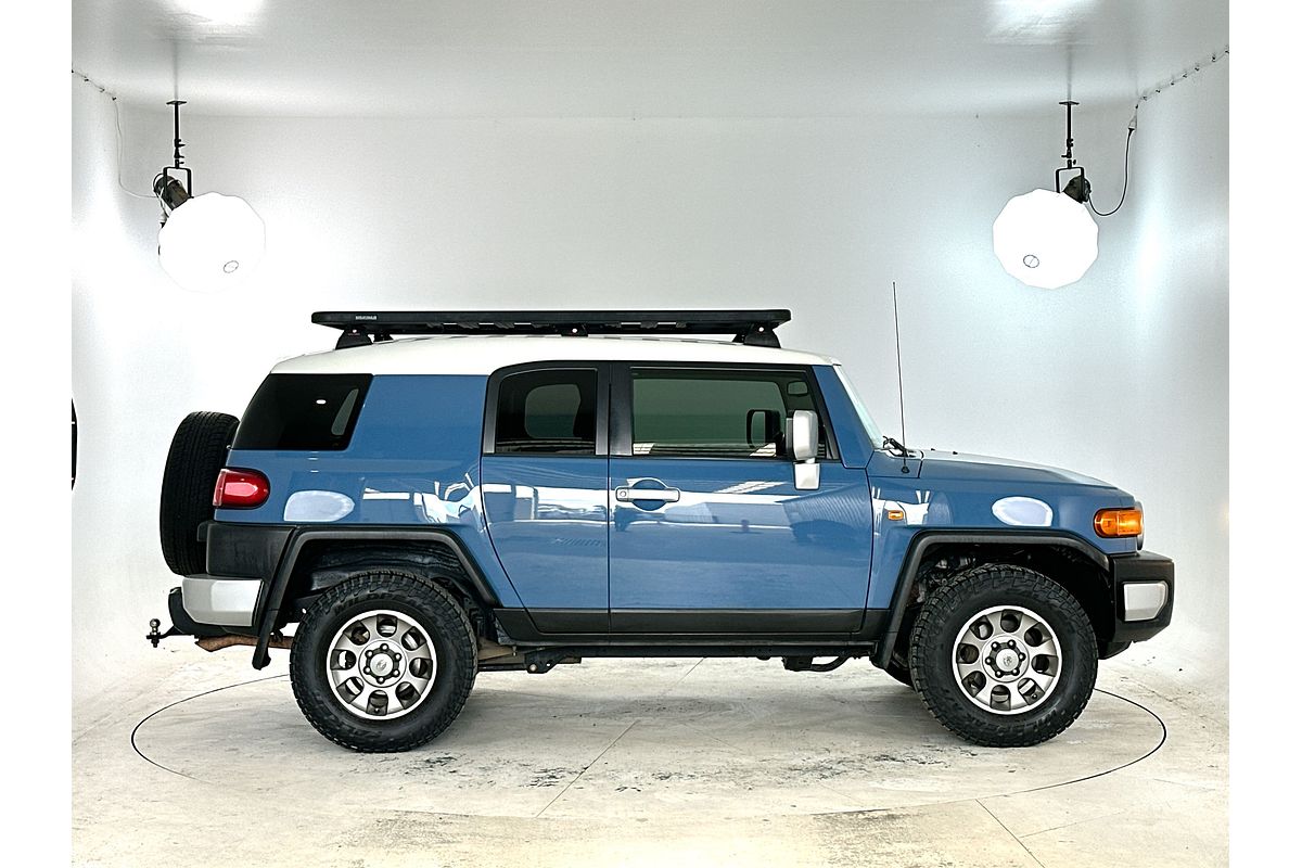 2012 Toyota FJ Cruiser GSJ15R