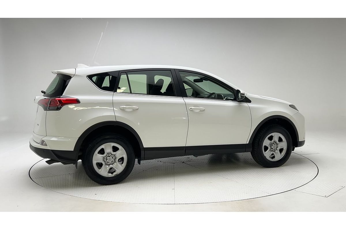 2018 Toyota RAV4 GX ASA44R