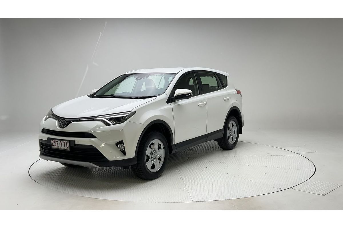 2018 Toyota RAV4 GX ASA44R