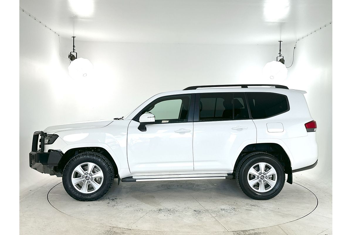 2023 Toyota Landcruiser GXL FJA300R