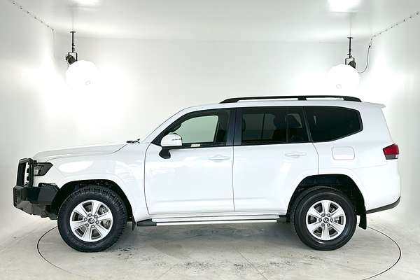 2023 Toyota Landcruiser GXL FJA300R