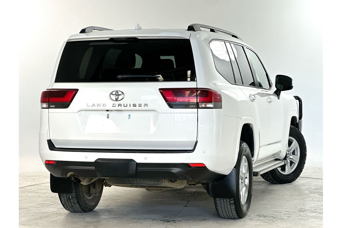 2023 Toyota Landcruiser GXL FJA300R