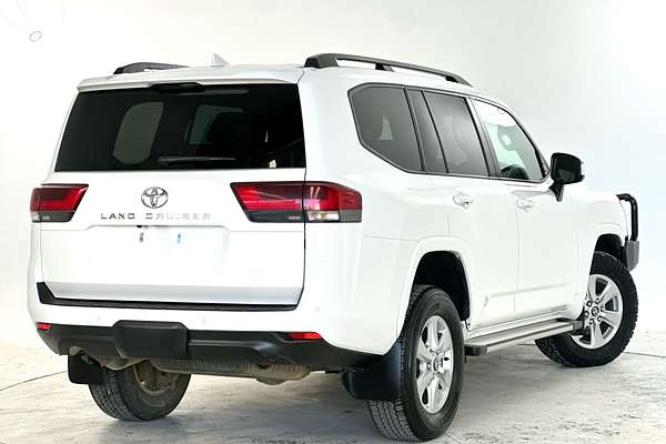 2023 Toyota Landcruiser GXL FJA300R