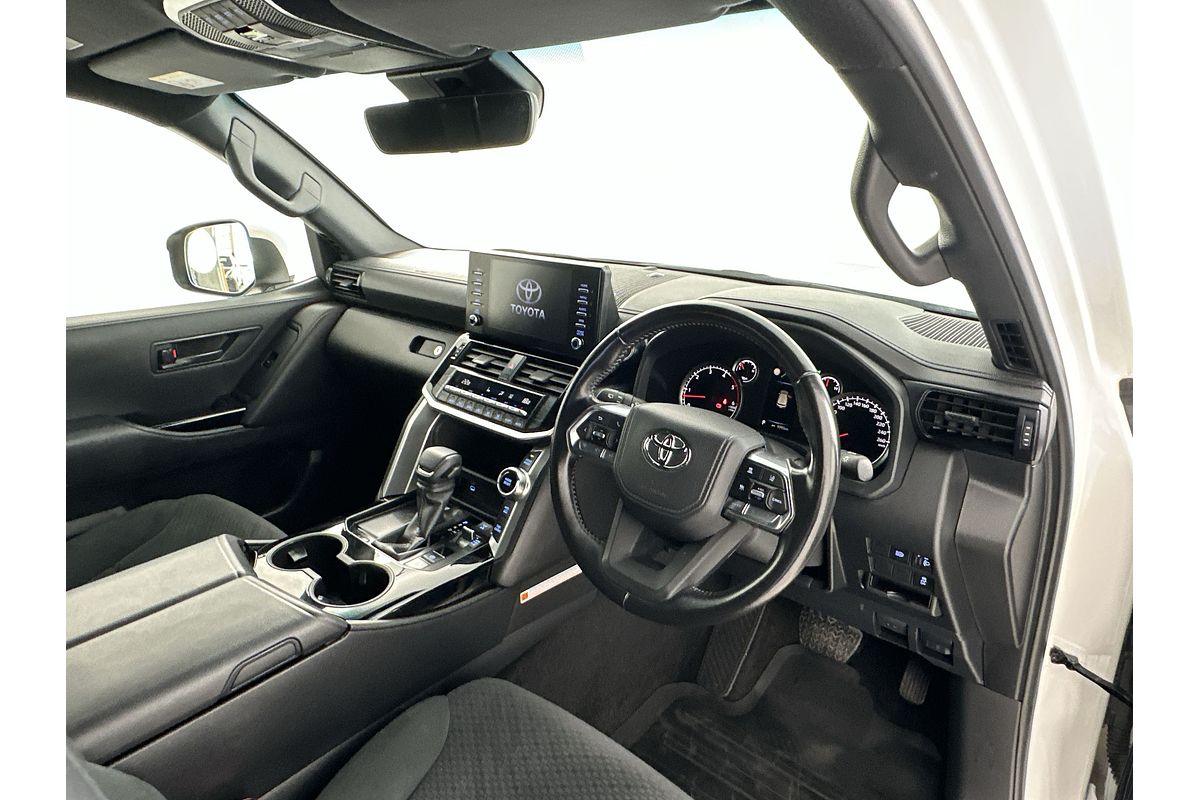 2023 Toyota Landcruiser GXL FJA300R