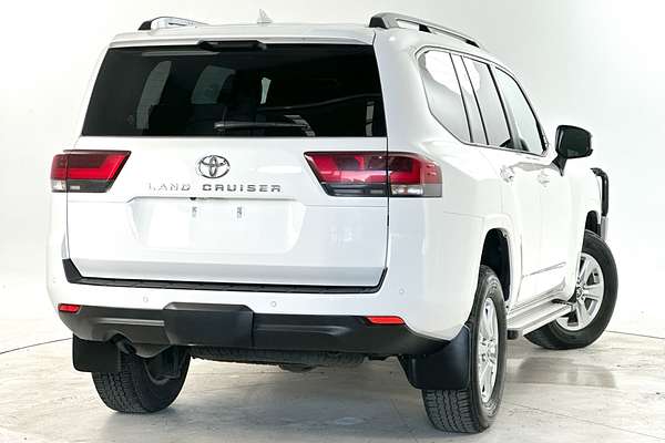 2023 Toyota Landcruiser GXL FJA300R