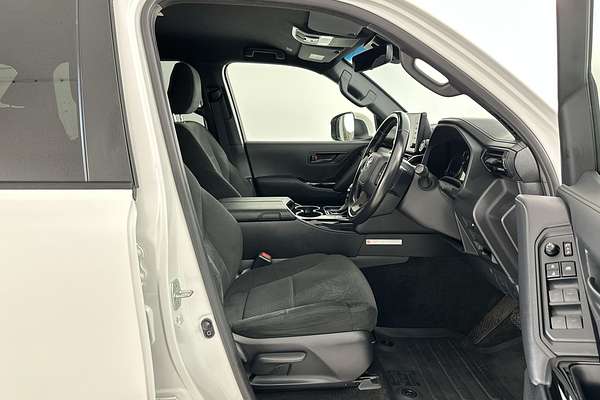 2023 Toyota Landcruiser GXL FJA300R