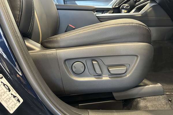 2025 Mazda CX-70 G50e Azami KJ