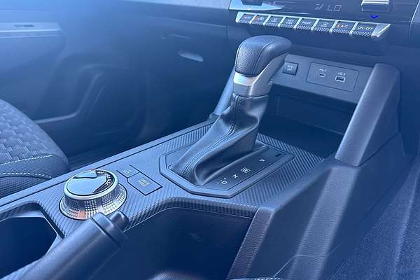 2025 Mitsubishi Triton GLX-R MV 4X4