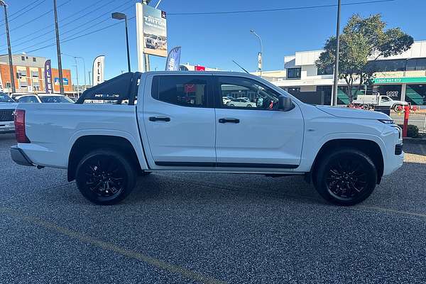 2025 Mitsubishi Triton GLX-R MV 4X4