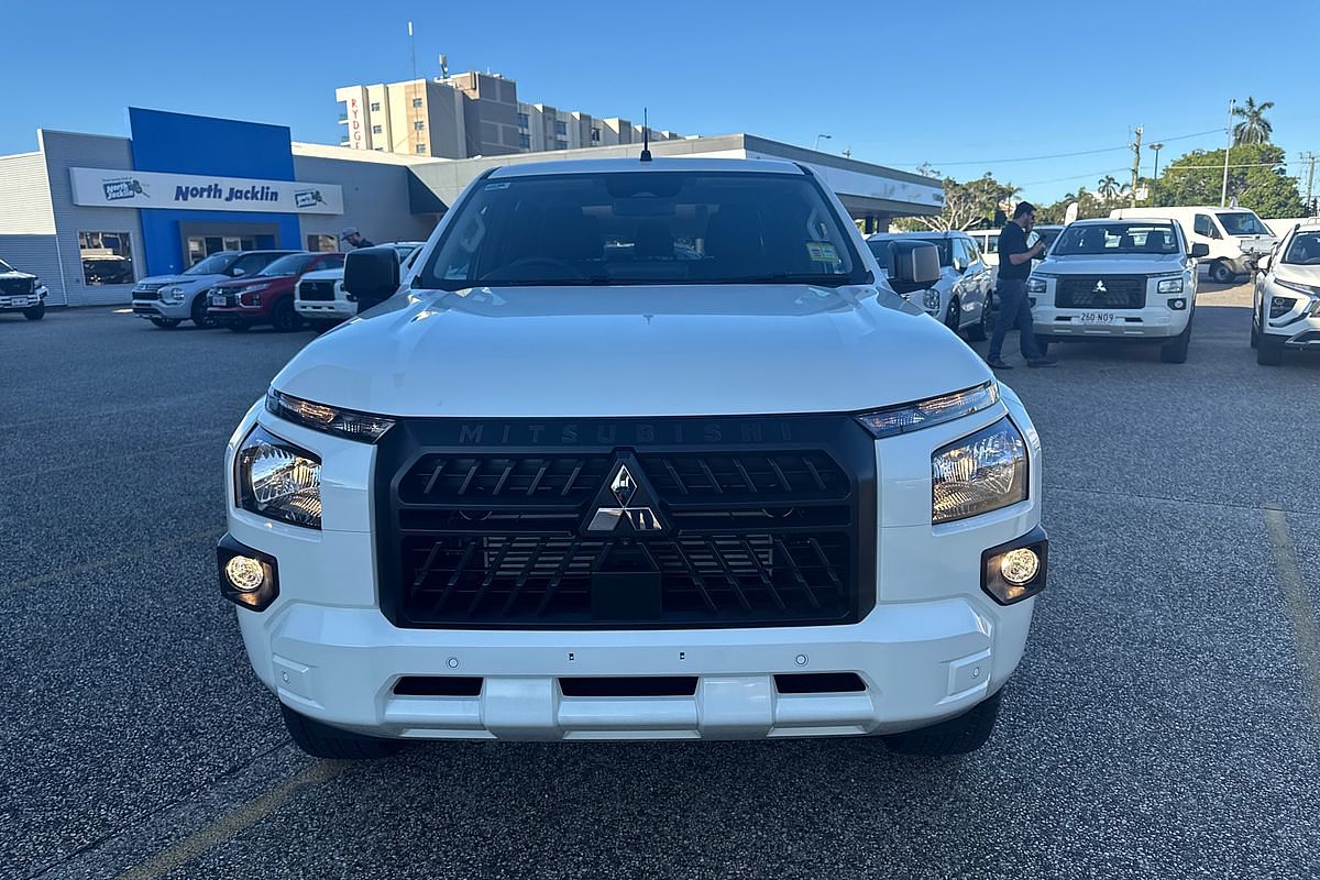 2025 Mitsubishi Triton GLX-R MV 4X4
