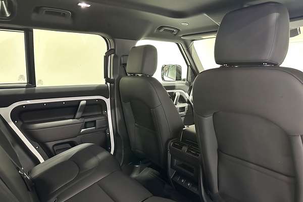 2025 Land Rover Defender 110 D250 S L663