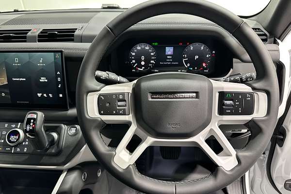 2025 Land Rover Defender 110 D250 S L663