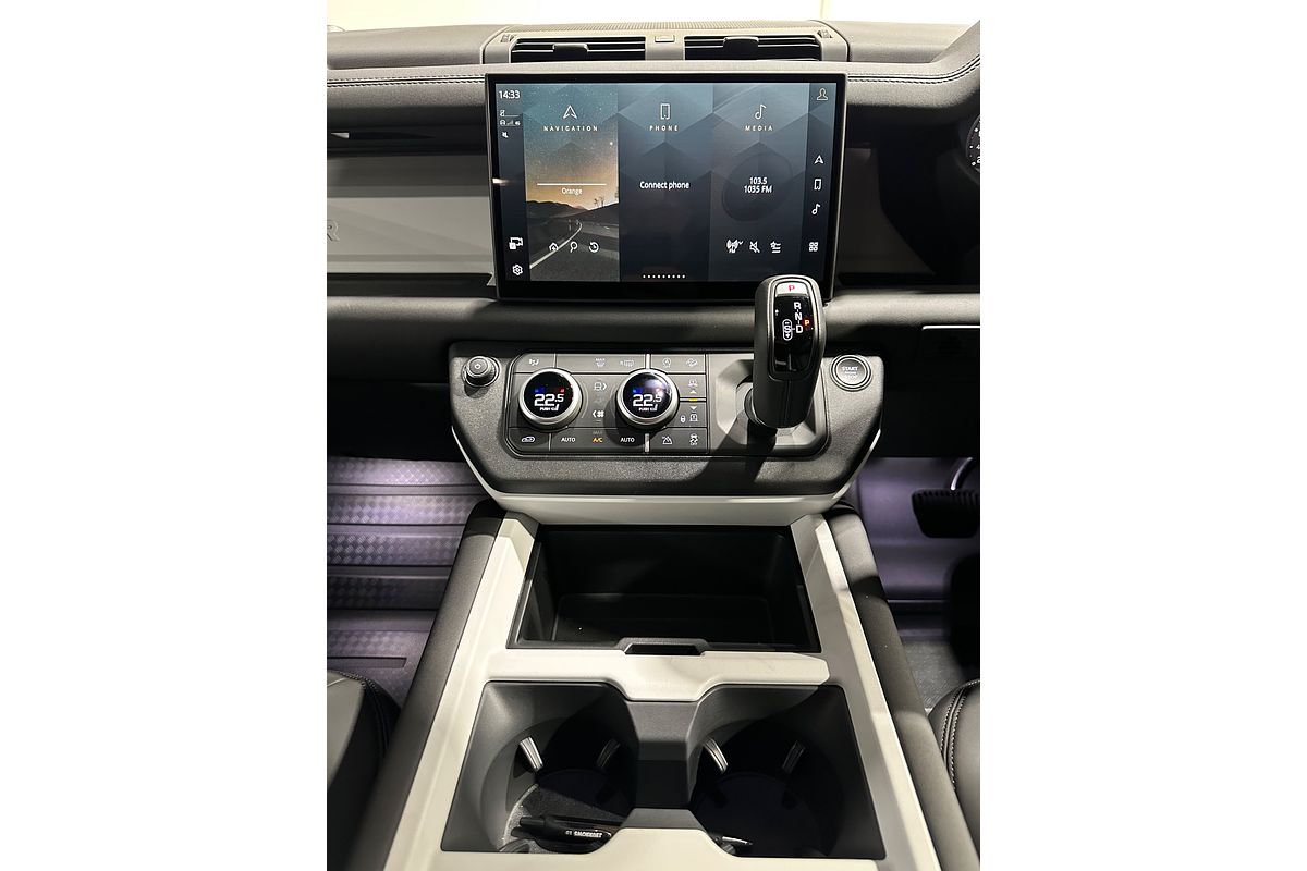 2025 Land Rover Defender 110 D250 S L663