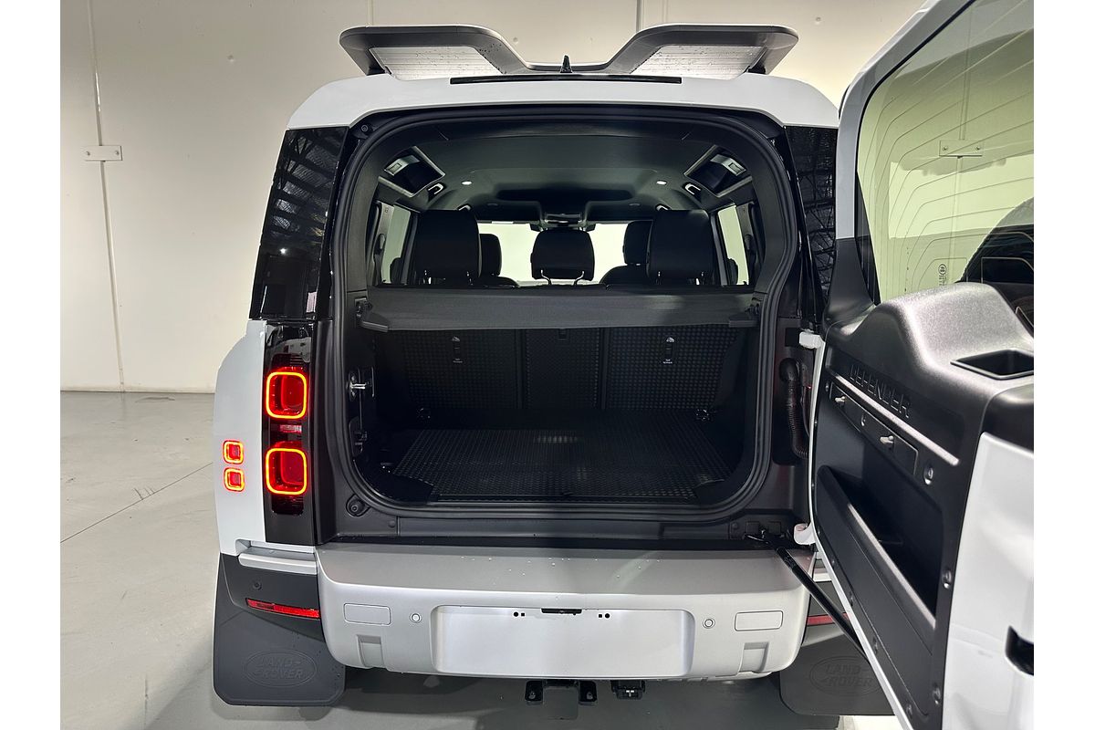 2025 Land Rover Defender 110 D250 S L663