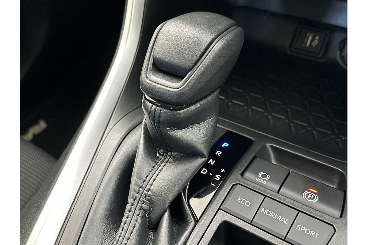 2024 Toyota RAV4 GX AXAH52R